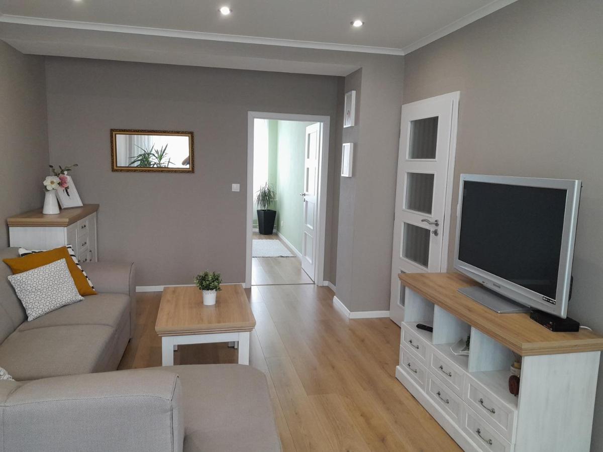 Beautiful Apartment In The City Center Spišská Nová Ves Exterior foto