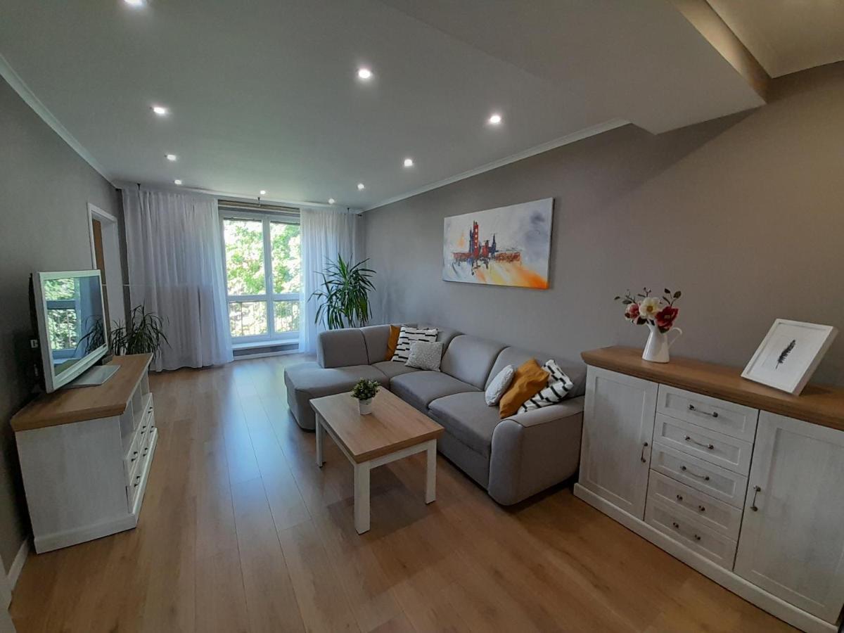 Beautiful Apartment In The City Center Spišská Nová Ves Exterior foto